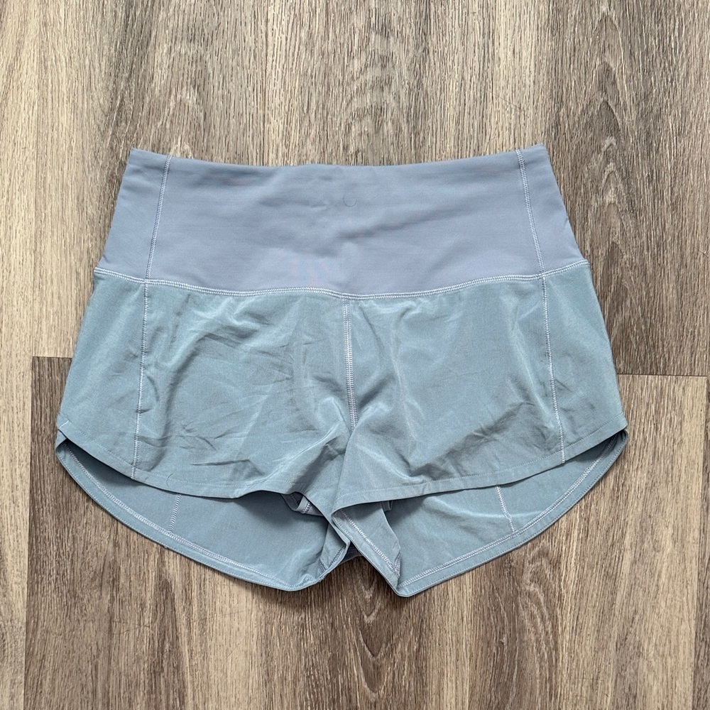 lululemon High rise Shorts 3”in Gray Blue Size 4